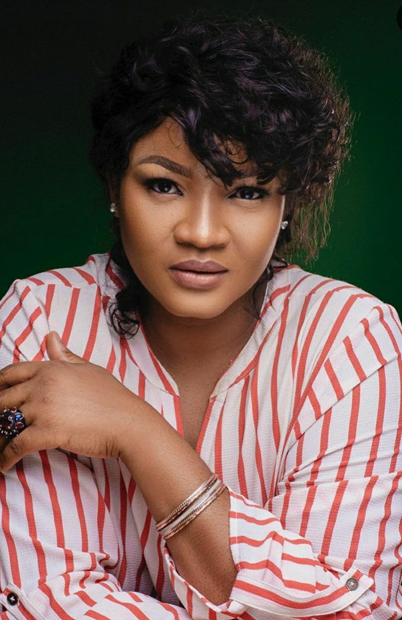 "Nigerians are too intelligent to be suffering" Actress Omotola laments.