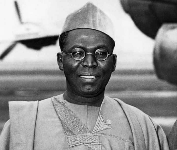 History: DID AWOLOWO BETRAY BIAFRA?