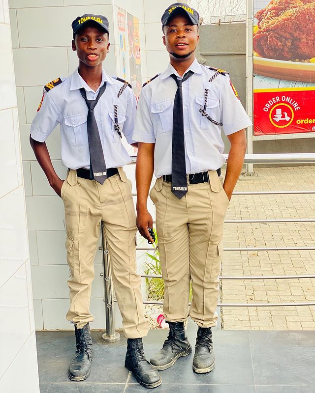 “Why una thy do like this na "Chicken Republic". We are not here to spoil your name, don’t spoil ours” – Sacked security officers slam Chicken Republic over disclaimer (Video)