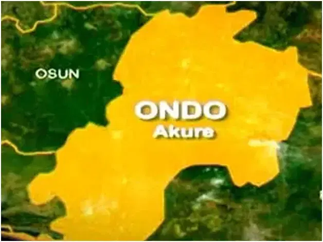 A secondary school student stabs her co student to death in Ondo.